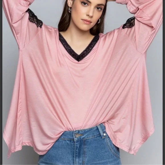 108. NWOT POL Pink Blouse with Black Lace Sleeves and Open Back Detail - Picture 3 of 7